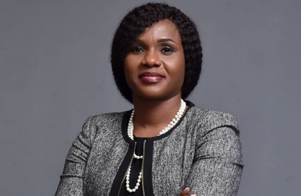 Ministre, Secrétaire général de la Présidence : Sandra Ablamba Johnson